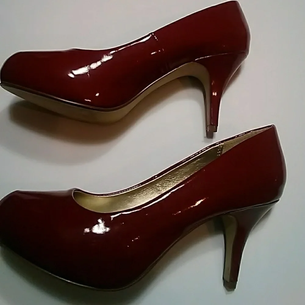 Women's Cranberry High Heels